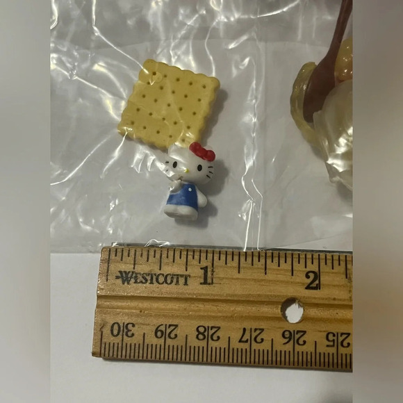 Hello Kitty 2017 Apple Sweets Rement Miniature Figure-Apple Jam - Picture 6 of 10